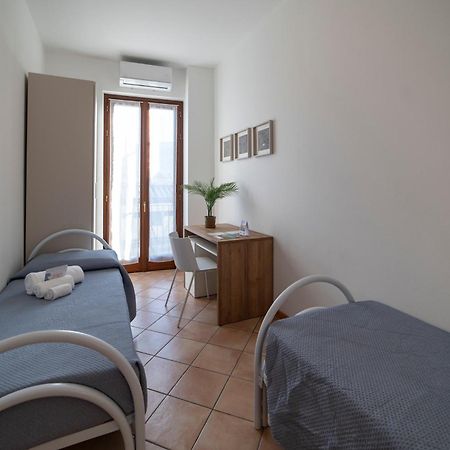 Апартаменты La Casa Dei Carta-New & Chic Ловере Экстерьер фото